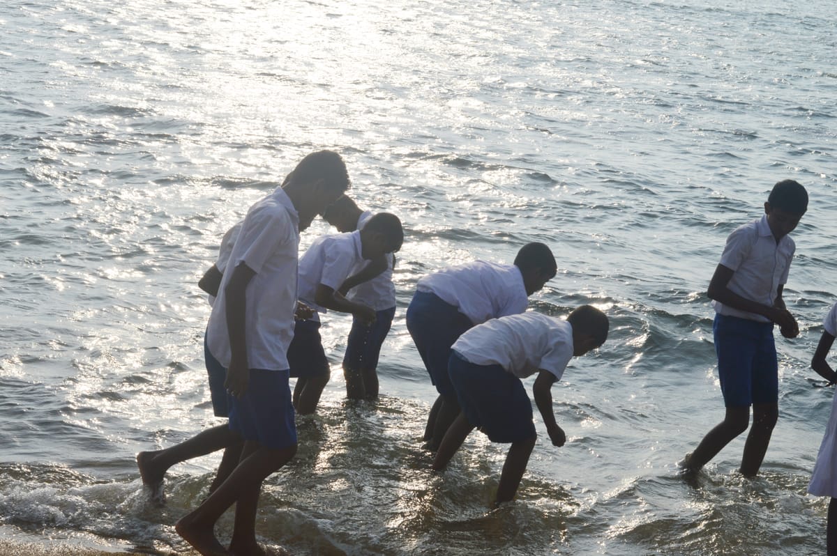 Journey to the world beyond the boundaries - Lokaya Dakimu - Grama Prabodhaya